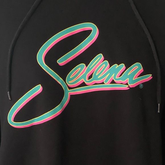 NWOT Large Selena black long sleeve graphic hooded sweater w/kangaroo pockets - Picture 7 of 15
